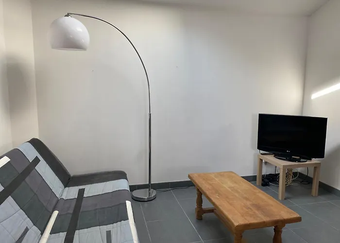 Appartement récent, proche centre ancien