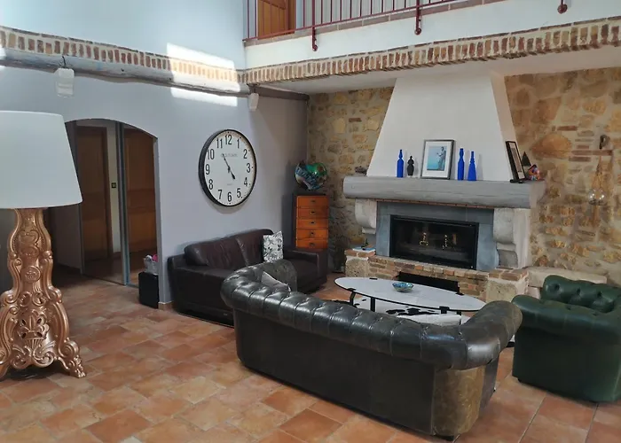VILLA ARTEMIA Maison vigneronne - chambre d hôtes-B&B-piscine et spa