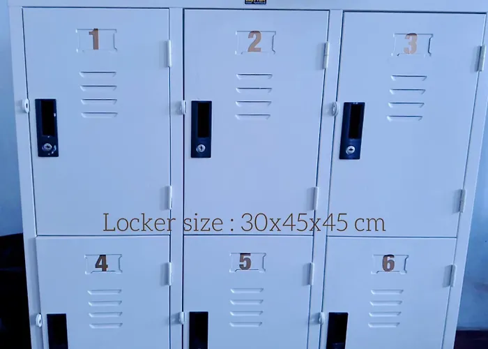 Zleepinezz Hostel