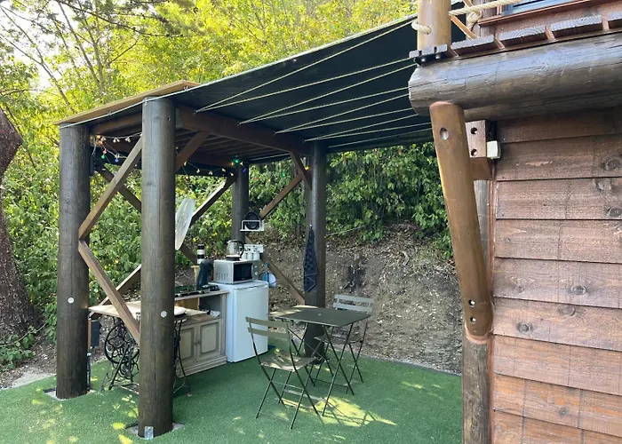 Les lucioles cabane chalet avec Jacuzzi privatif