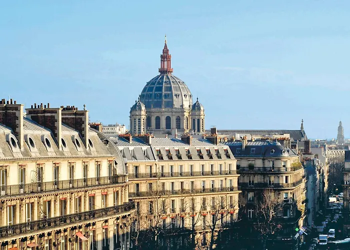 Adagio Haussmann Champs Elysées