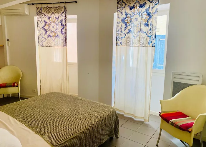 Appartement: Duplex quartier piéton