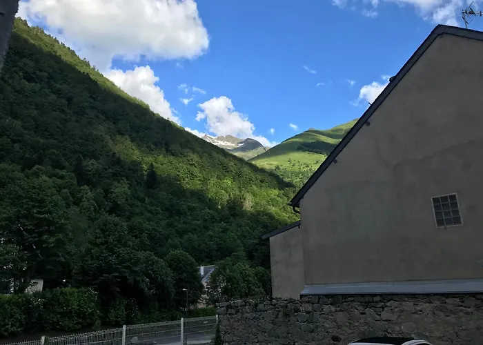Agréable studio 4 personnes RDC 5min à pieds du centre, des remontées et des thermes