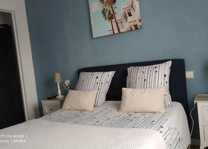APPARTEMENT T2 confort,1 grande chambre,Parking,balcon,près Parc des Expositions,