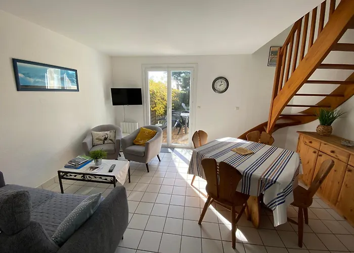 Maison, 2 chambres, 400m de la plage.