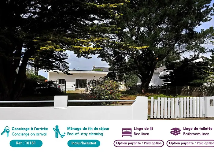 Style Balneaire Moderne A 300 Metres De La