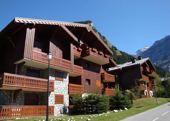 Duplex 4 Pieces Avec Balcon Et Parking A Pralognan, Proche Des Pistes - Fr-1-464-43
