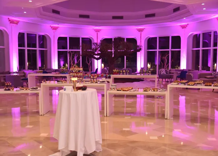 Royal Tulip Taj Sultan