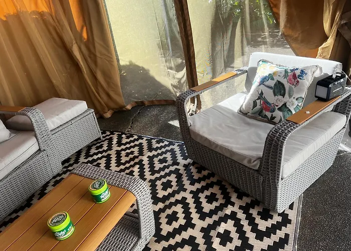 Maison d'hôtes: Spacious Comfy Room In Cozy Classy Duplex