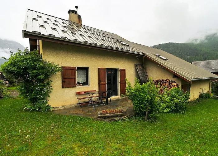 Le Pied Des Thures - Family Chalet To Host Memorable Moments!