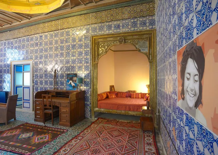 Hôtel central: La Chambre bleue