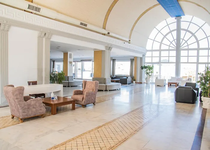 Hôtel pour familles: Phoenix Sun Hotel