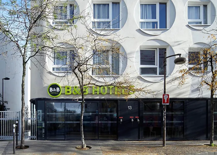 B&B HOTEL Paris Ivry Quai de Seine