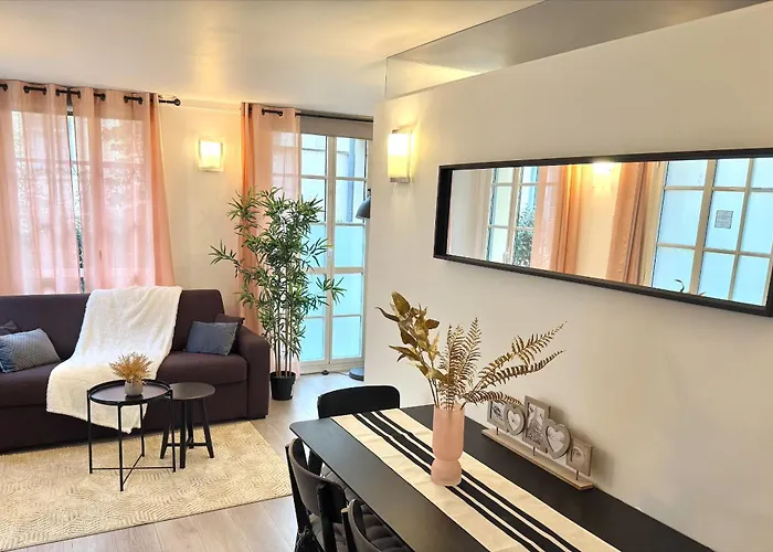 Location de vacances: Appartements - Le Logis Versaillais