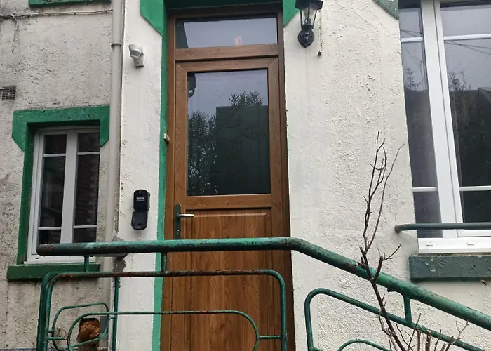 Villa des Roses - Appart T2, 31m2, 1er étage, vue jardin, Le scandinave
