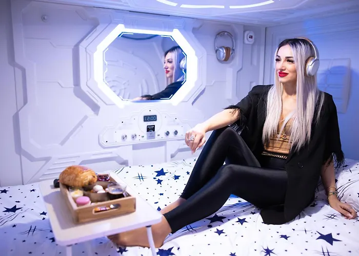QUICK'HOT By GTS - Capsules Et Chambres Confortables