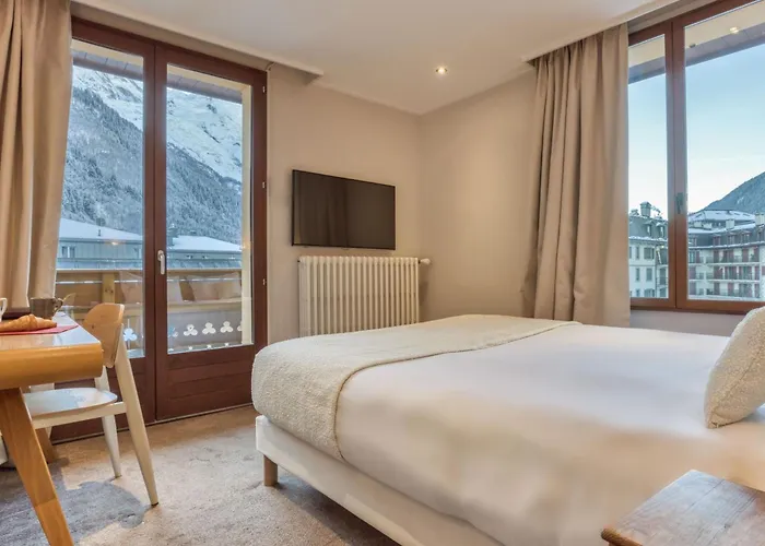 Les Gourmets - Chalet Hotel