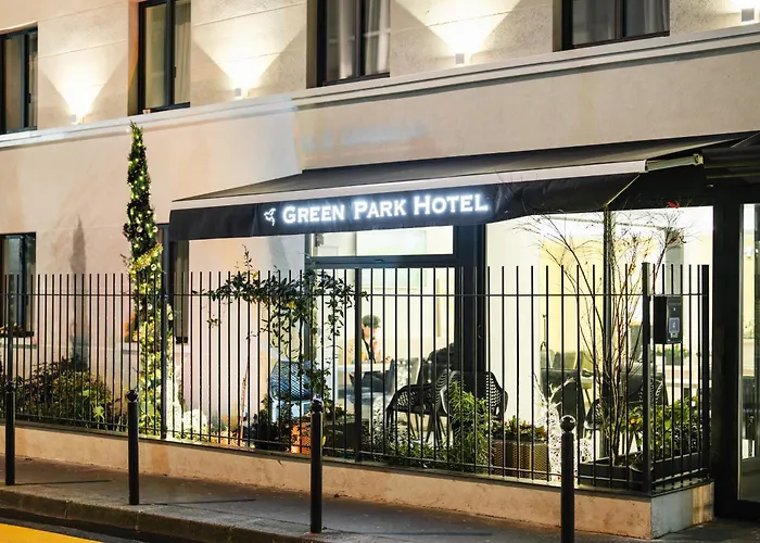 Hôtel pour familles: Green Park Hotel Paris