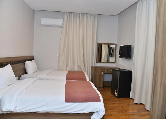 Hôtel: New Lotus Hotel