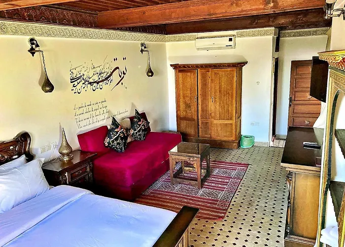 Riad Toyour- Riad Of Birds