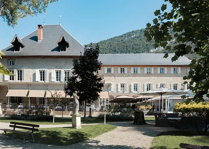 Château des Comtes de Challes