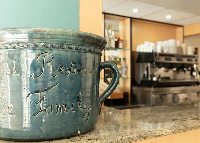 Logis Hotel Restaurant Family & Spa