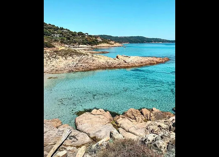 Appartement Bord de Mer La Faviere