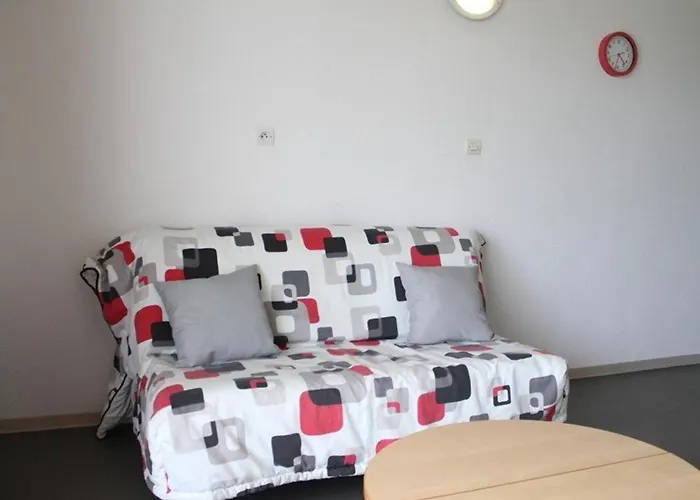 Studio Cabine 4 Pers Avec Balcon, Parking Et Piscine Aux Minimes - La Rochelle - Fr-1-246-177