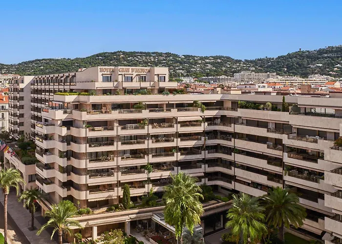 Hôtel de luxe: Hôtel Barrière Le Gray d'Albion