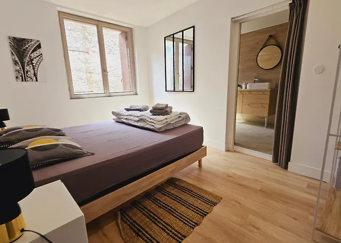  Belle Maison Rénovée Au Centre De Agen Sacré-cœur