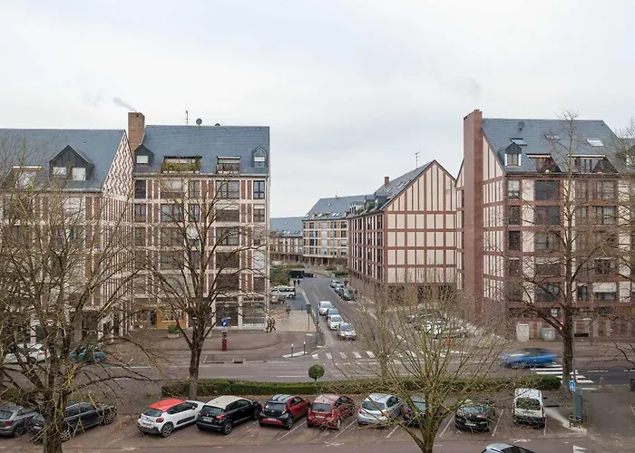 B&B HOTEL Troyes Centre