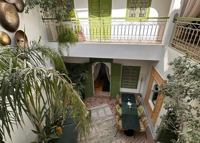  Dar Adal Exclusivité 2 À 6 Personnes Petit Déjeuner Compris Place Jemaa El Fna