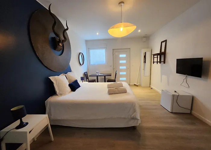 Chambres privées hyper-centre Epernay lit 160x200cm
