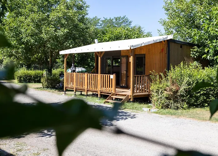 Camping Sites Et Paysages Les Pres Hauts