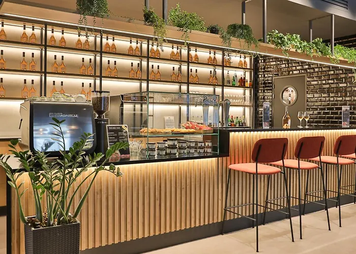 Campanile PRIME - La Roche Sur Yon Centre Gare