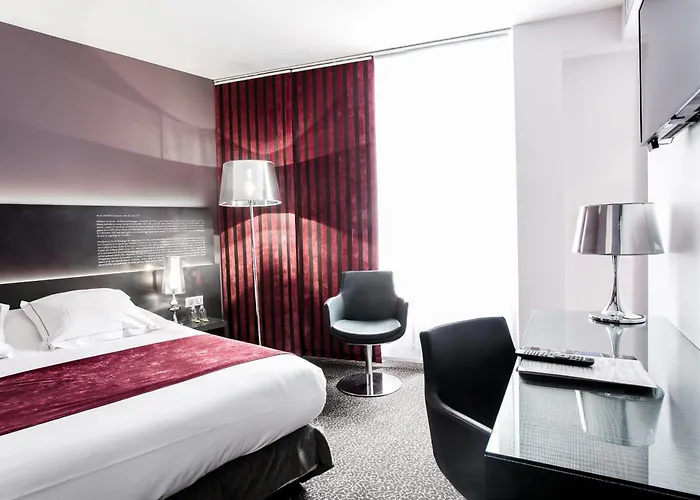 Hostellerie Du Chapeau Rouge