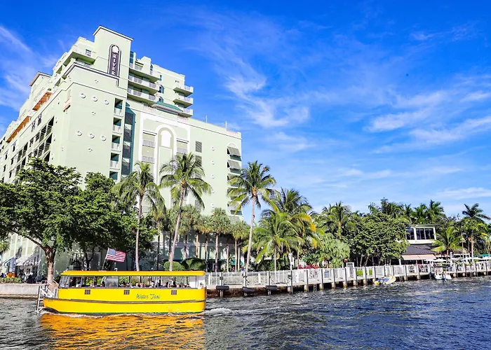 Hôtel central: Riverside Hotel