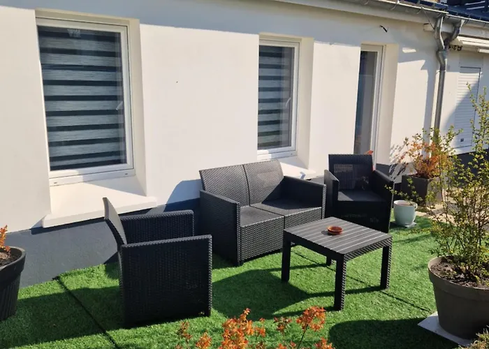 Maisonnette à 200m de la plage avec parking gratuit et terrasse