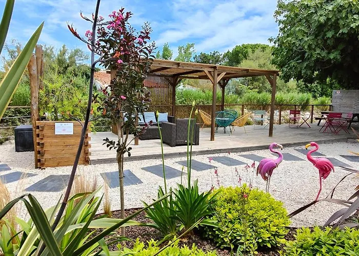 Hôtel pour familles: Logis Le Nid du Pont de Gau