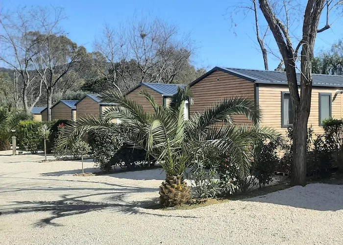 Eco-Lodge Lou Pantaï