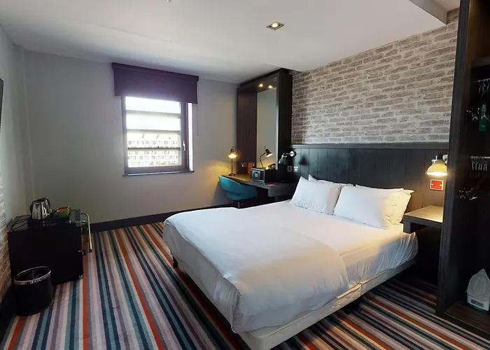 Village Hotel Aberdeen