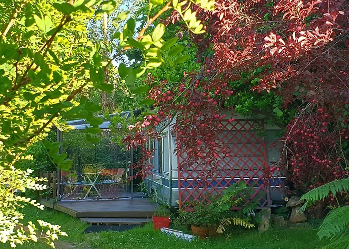 L'Ermitage au sein d'un jardin forêt près de l'océan