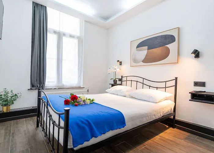 Hôtel bon marché: Hotel Le Grand Colombier
