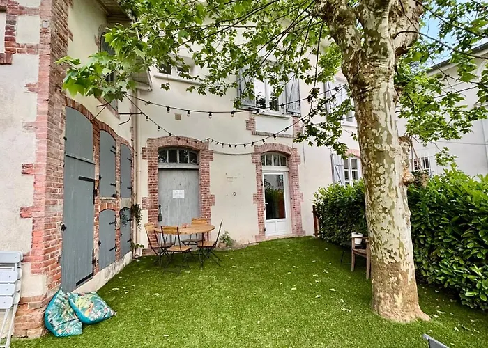 Maison A Avec Jardin Privatif Dans Domaine Des Crozes