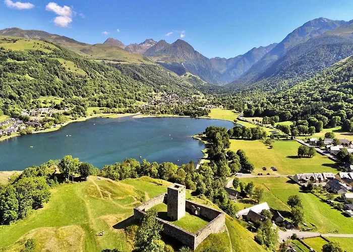 Appartement Neuf à Loudenvielle, 6 Pers, Proche Commerces et Ski, Terrasse Sud - FR-1-695-17