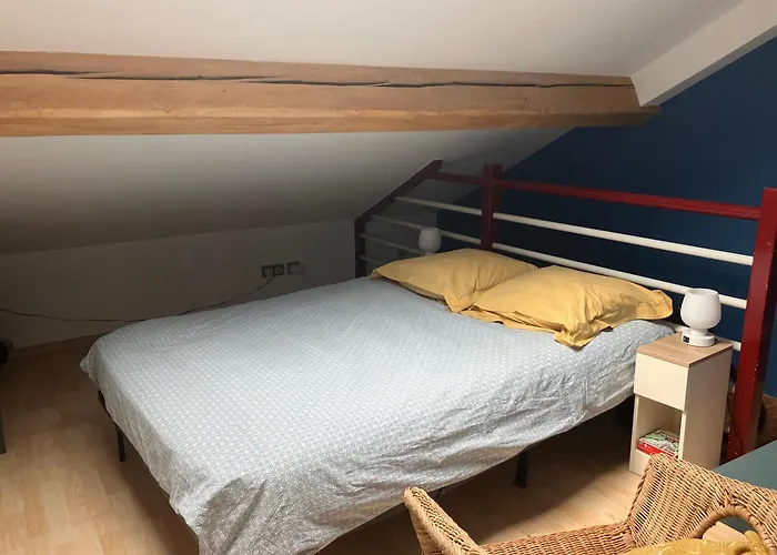 Studio centre-ville climatisé avec parking gratuit