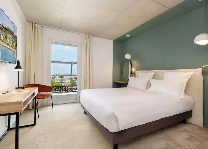 Golden Tulip Hotel & Rooftop Martigues Provence