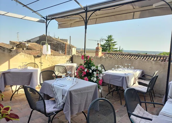 la parenthèse Hostellerie Provençale