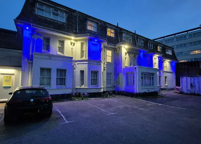 Heathlands Hotel