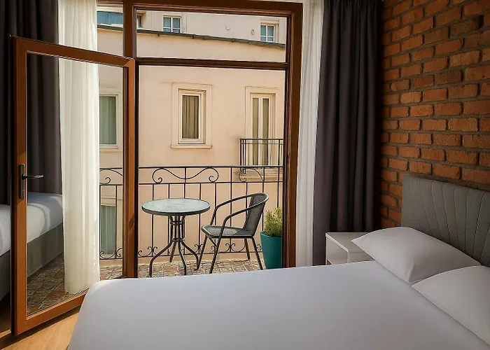 Utarit Hotel